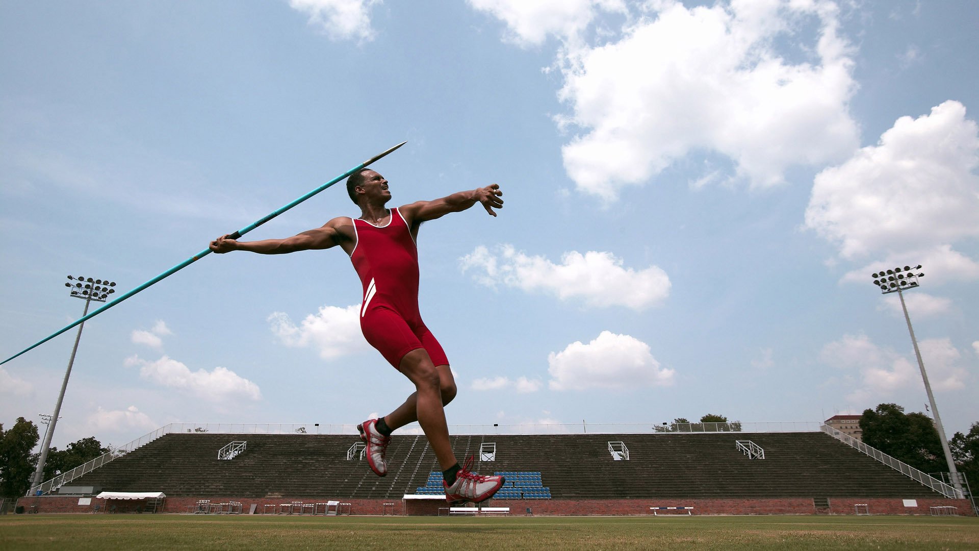安哥拉男篮在非洲锦标赛中继往开来，争夺冠军